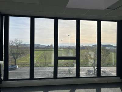 A louer bureaux dans parc du Chêne à Bron