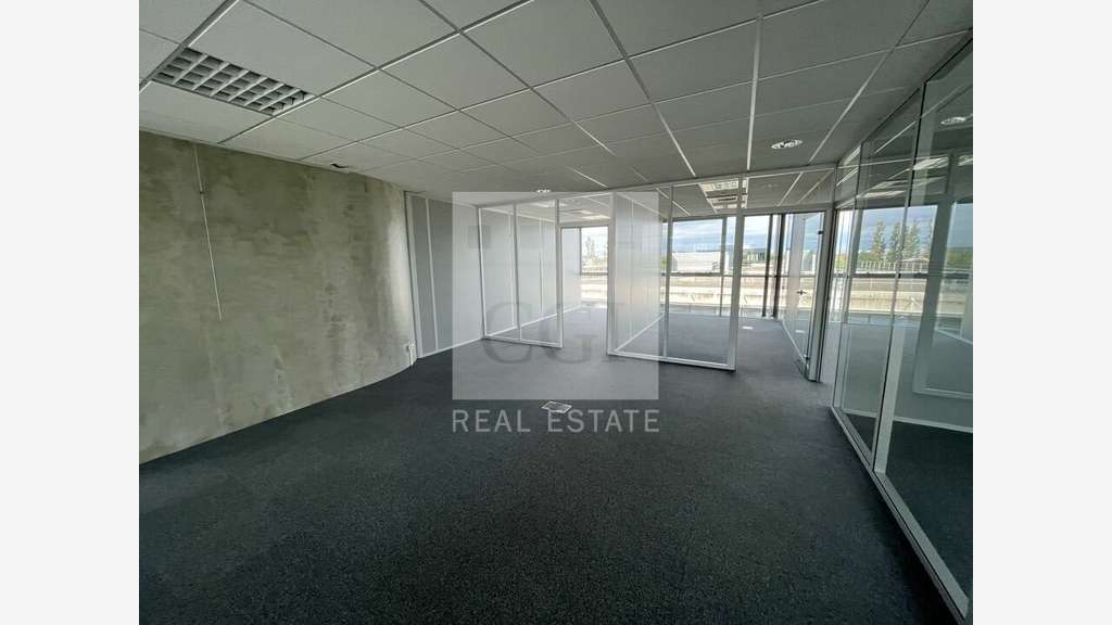 Bureaux à partir de 100m² à louer à Bron