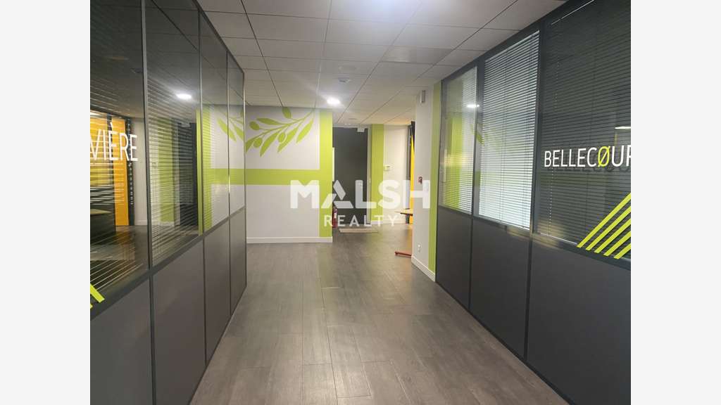 Bureaux à louer à partir de 15,60m² à Bron