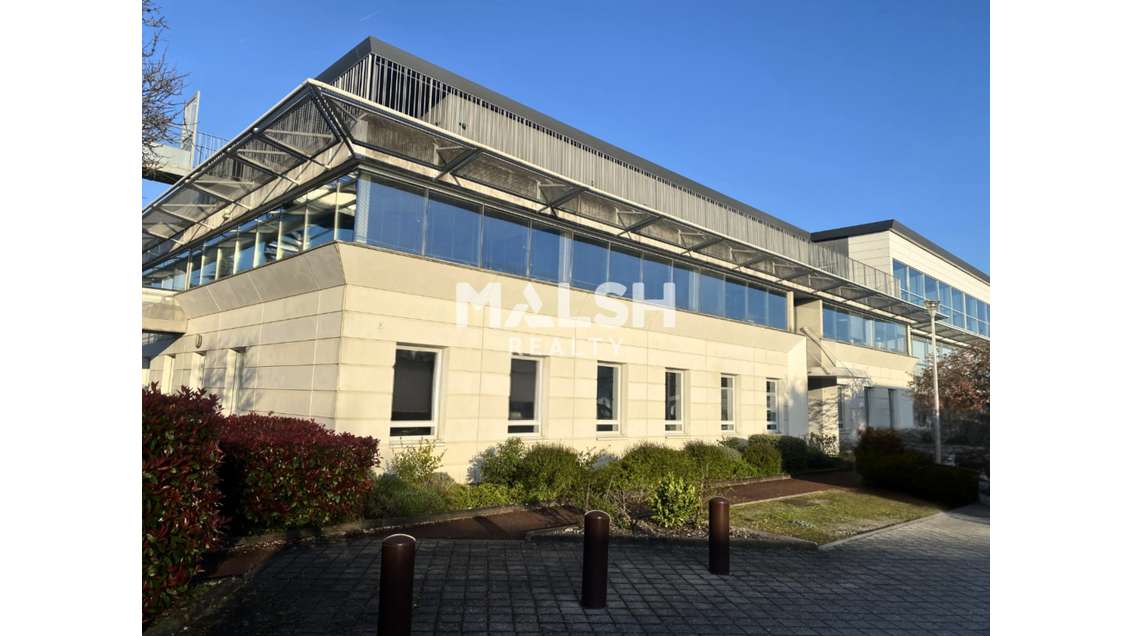 Bureaux à louer à partir de 15,60m² à Bron 