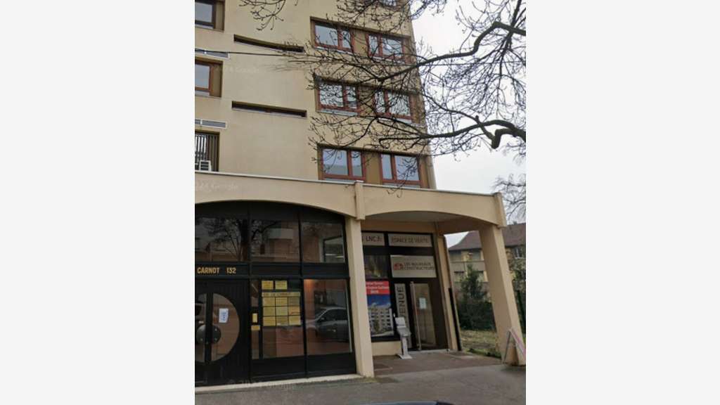 BRON - BUREAUX à louer