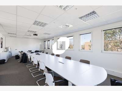 A louer Bureaux 118m² Bron