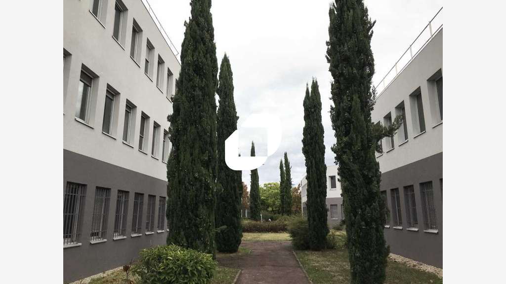 A louer Bureaux 362m² Bron