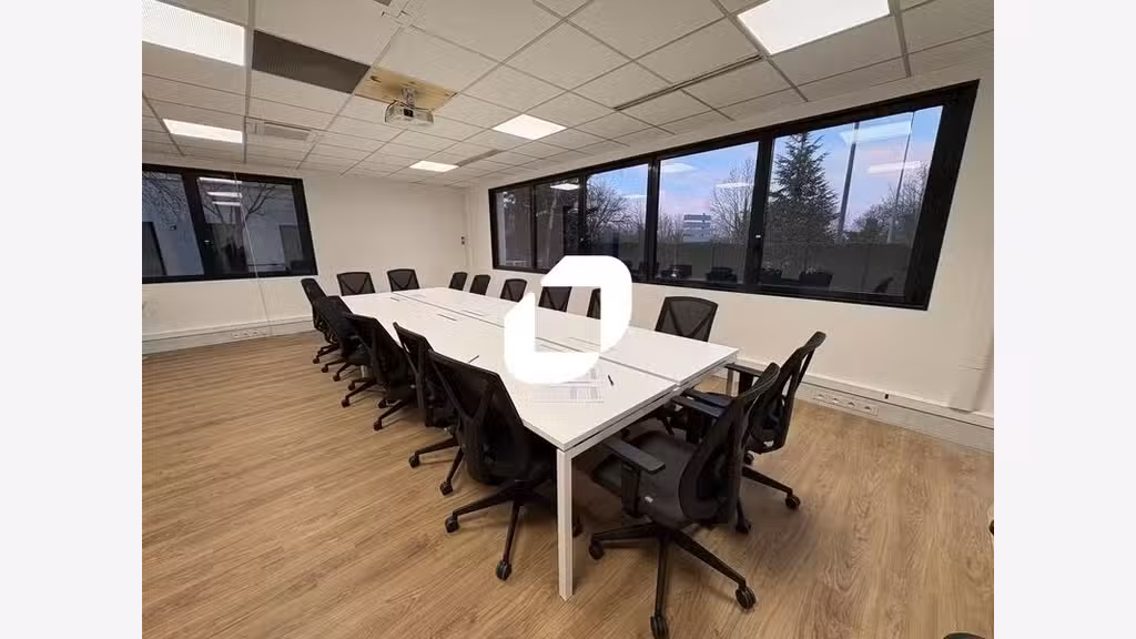 A louer Bureaux 163m² Bron