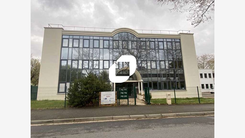 A louer Bureaux 118m² Bron