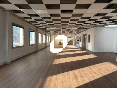 A louer Bureaux 450m² Bron