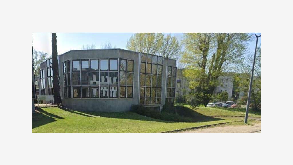 A louer bureaux 95m² R+1 parc tertiaire à Bruges