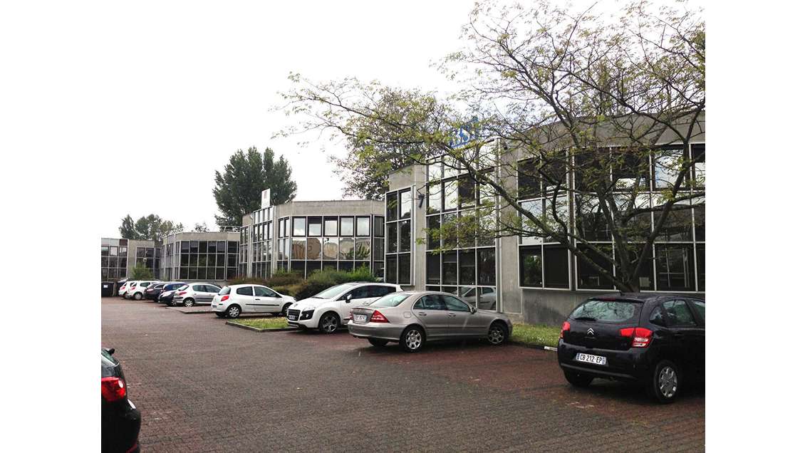 A louer bureaux 95m² R+1 parc tertiaire à Bruges