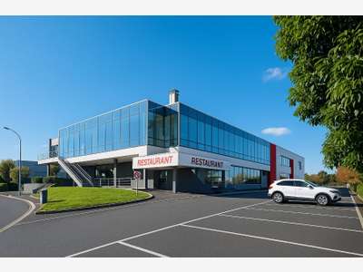 Bureau 220m² à louer à Bruges proche rocade