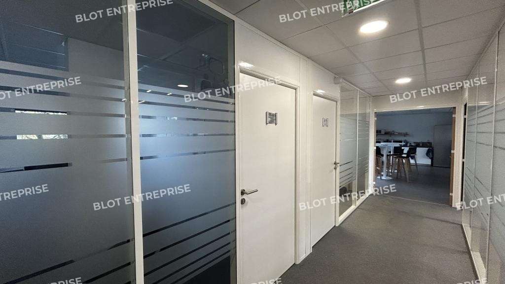 A louer bureaux 278m² à Rennes Sud à Bruz