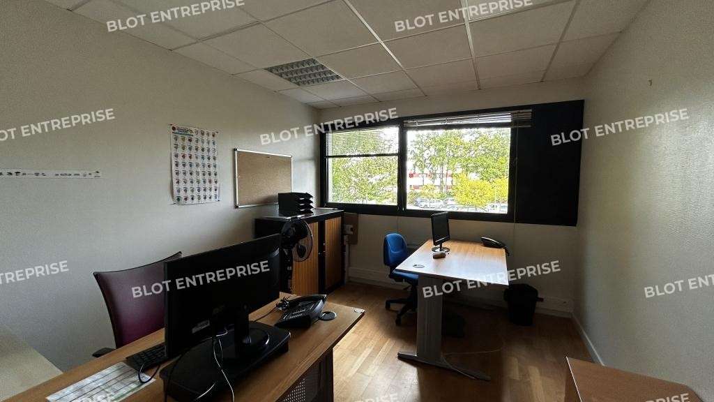 A louer bureaux indépendants 207m² Bruz