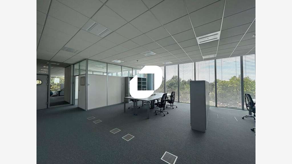A louer Bureaux 766m² Bry sur marne