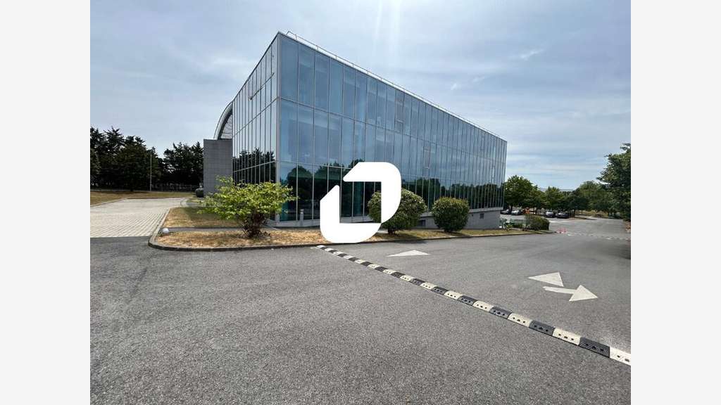 A louer Bureaux 766m² Bry sur marne
