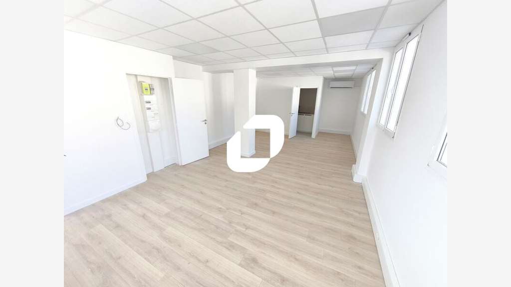 A louer Bureaux 52m² Bry sur marne