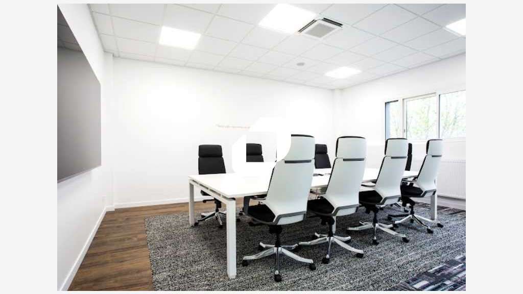A louer Bureaux 356m² Buc