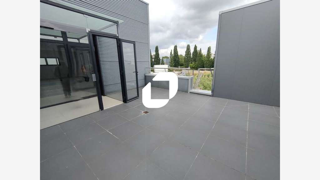 A louer Bureaux 125m² Buc