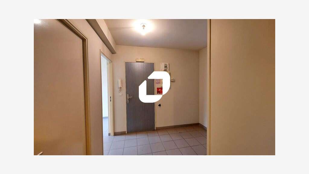 A louer Bureaux 92m² Buchelay