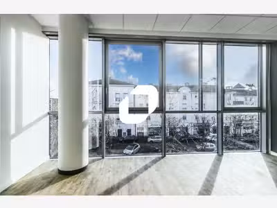 A louer Bureaux 83m² Bussy saint georges