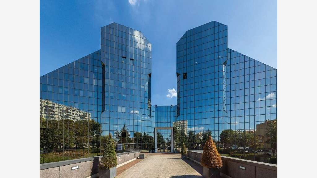 À louer bureaux de 106 à 401m² à Cachan