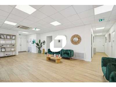 Location Bureaux à Cachan