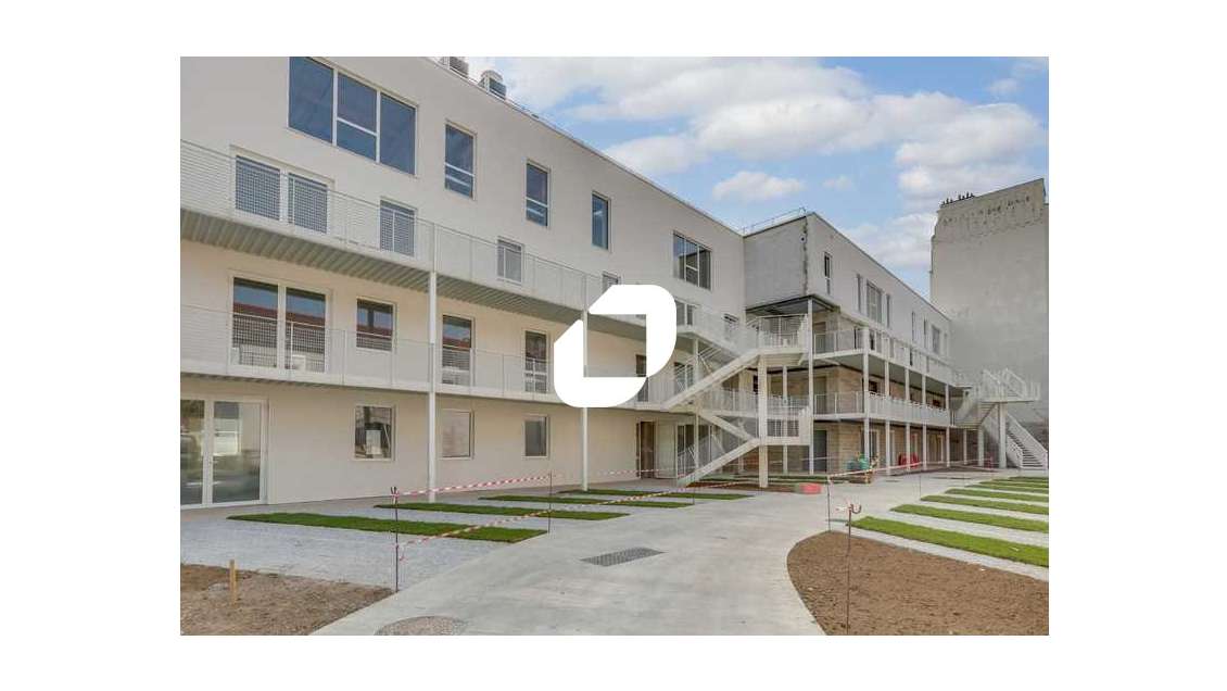 A louer Bureaux 780m² Cachan