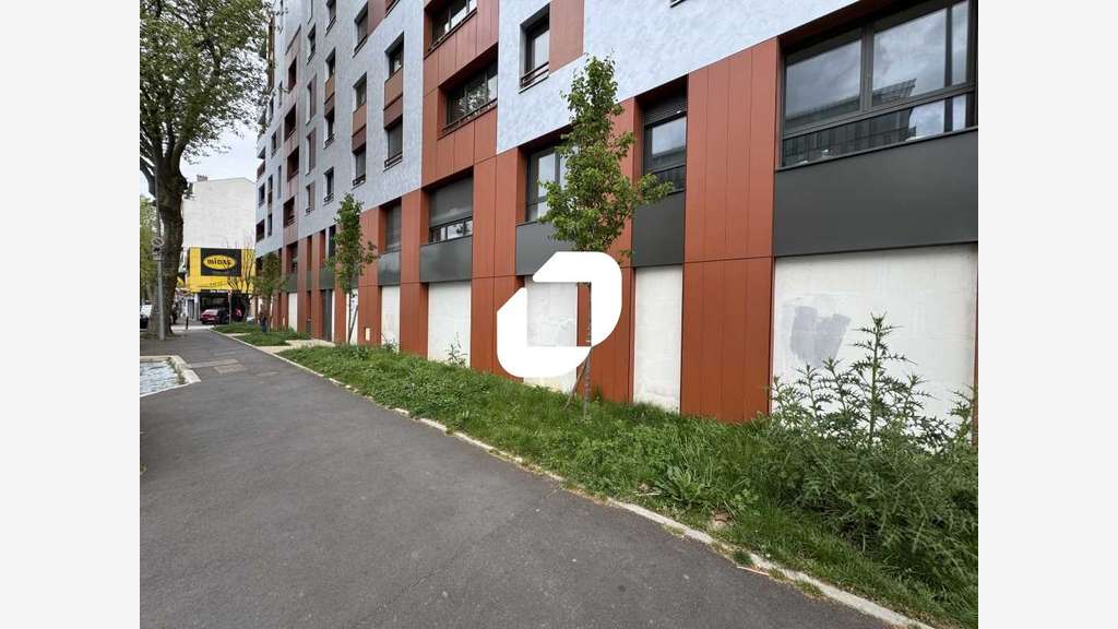 A louer Bureaux 371m² Cachan