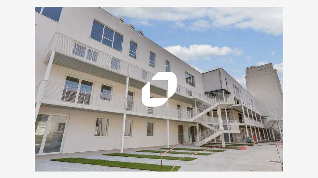 A louer Bureaux 780m² Cachan
