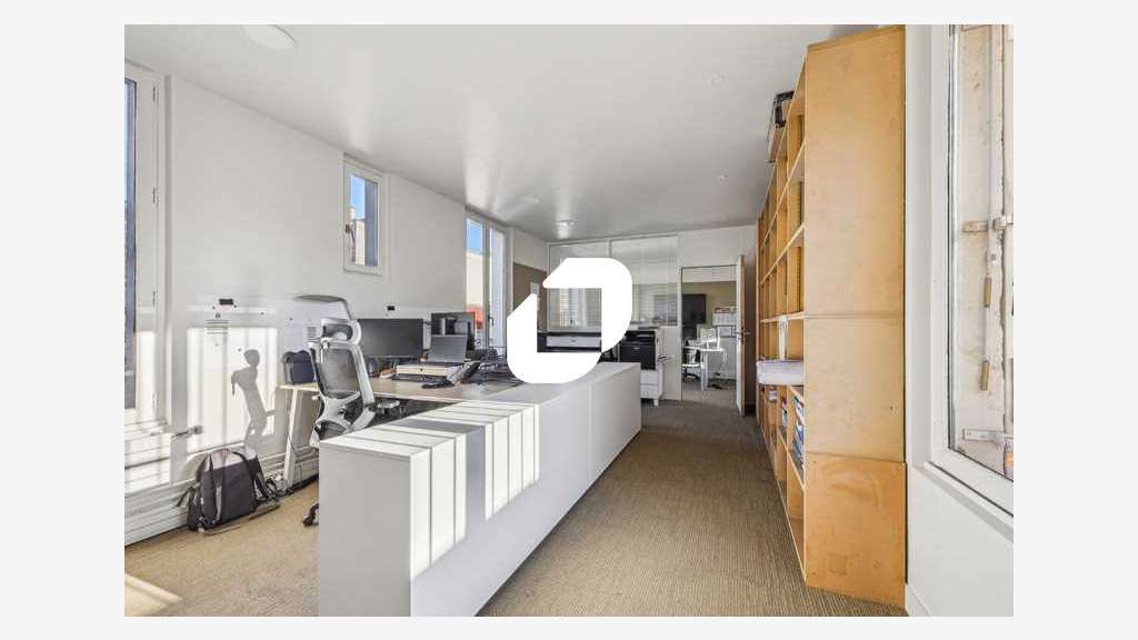 A louer Bureaux 212m² Cachan