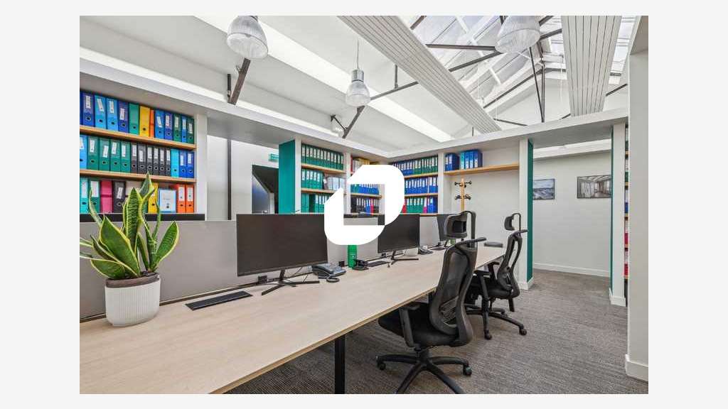 A louer Bureaux 212m² Cachan