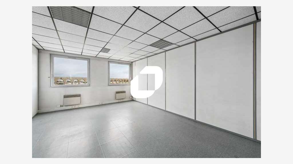 A louer Bureaux 186m² Cachan