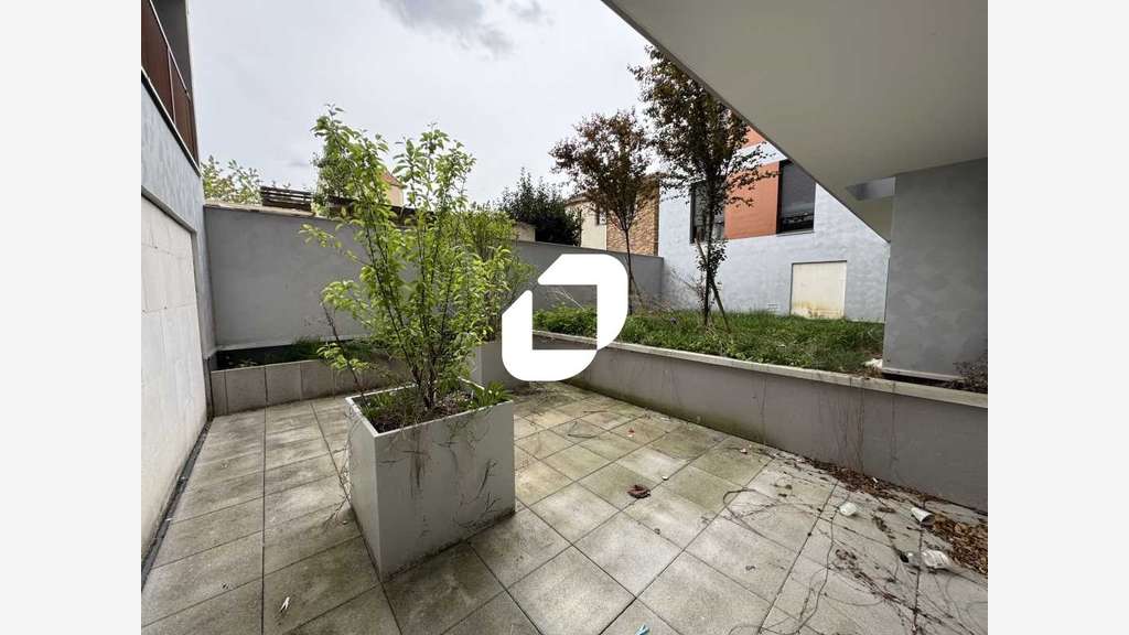 A louer Bureaux 371m² Cachan