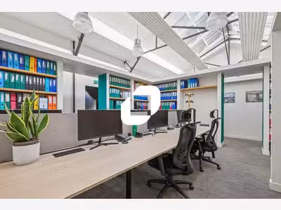 A louer Bureaux 212m² Cachan