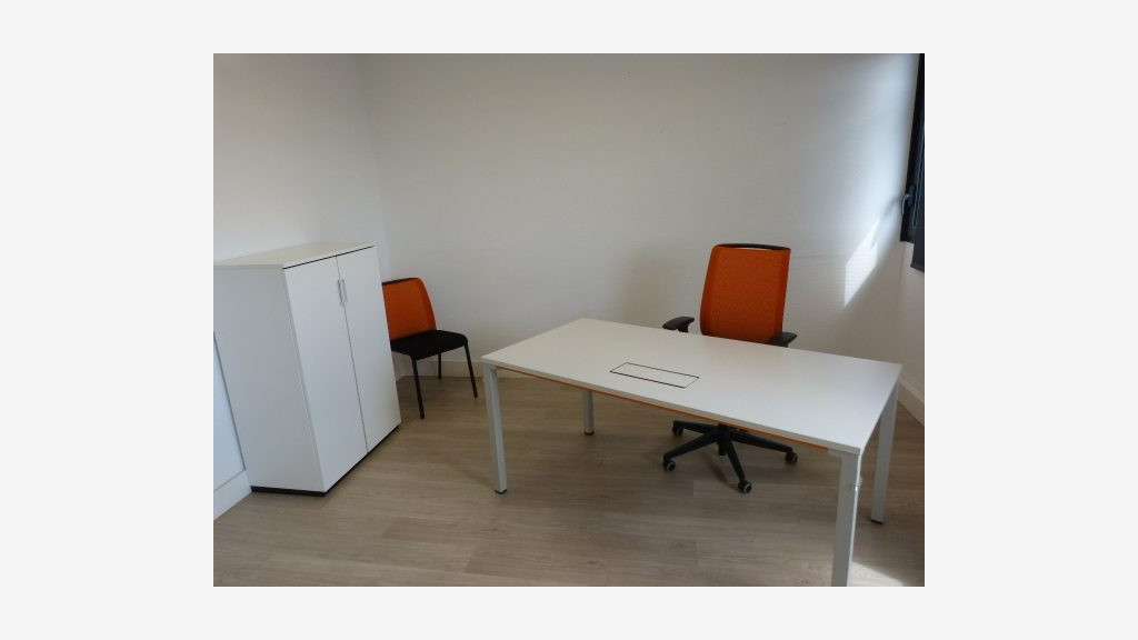 Bureaux 100m² R+2 à louer au Sud de Caen