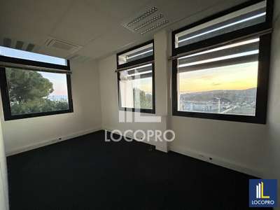 Bureaux 588m² à louer à Cagnes-sur-Mer Technopolis