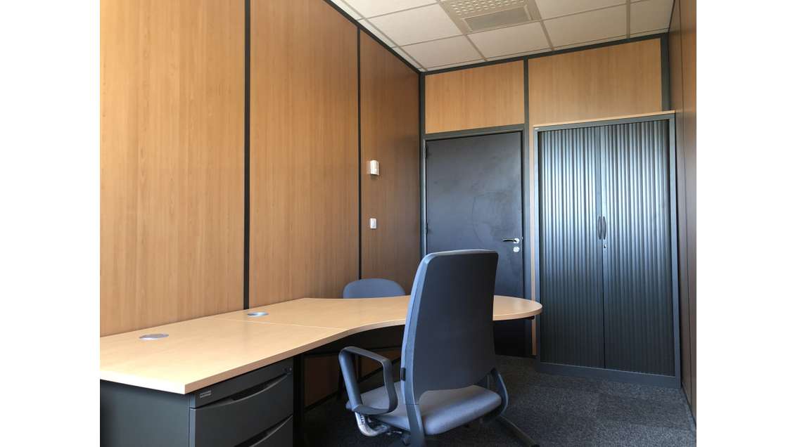 A louer bureaux très bien équipés à Cagnes sur Mer