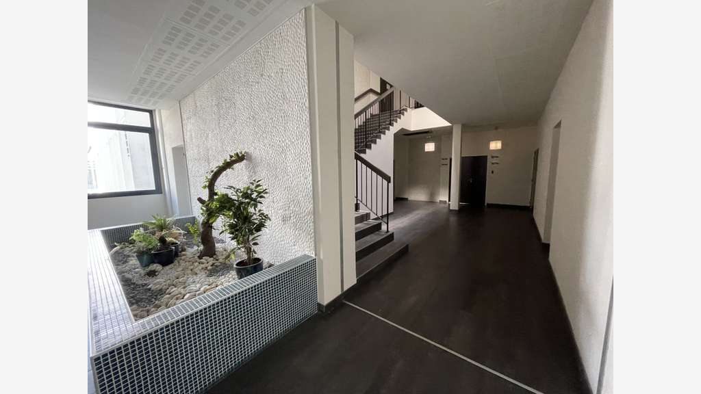 A louer bureaux très bien équipés à Cagnes sur Mer