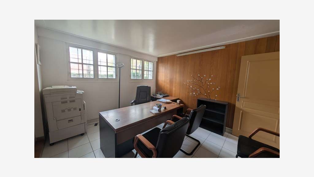 A louer bureaux lumineux 88m² avec terrasse Calais