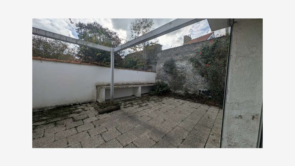 A louer bureaux lumineux 88m² avec terrasse Calais