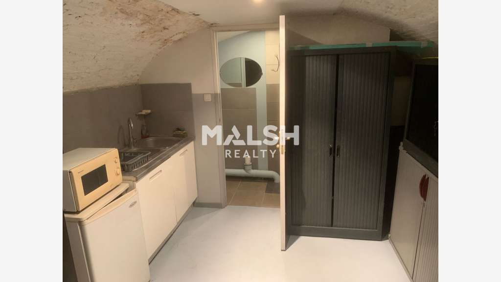 Bureaux à louer 35m² avec vitrine à Caluire
