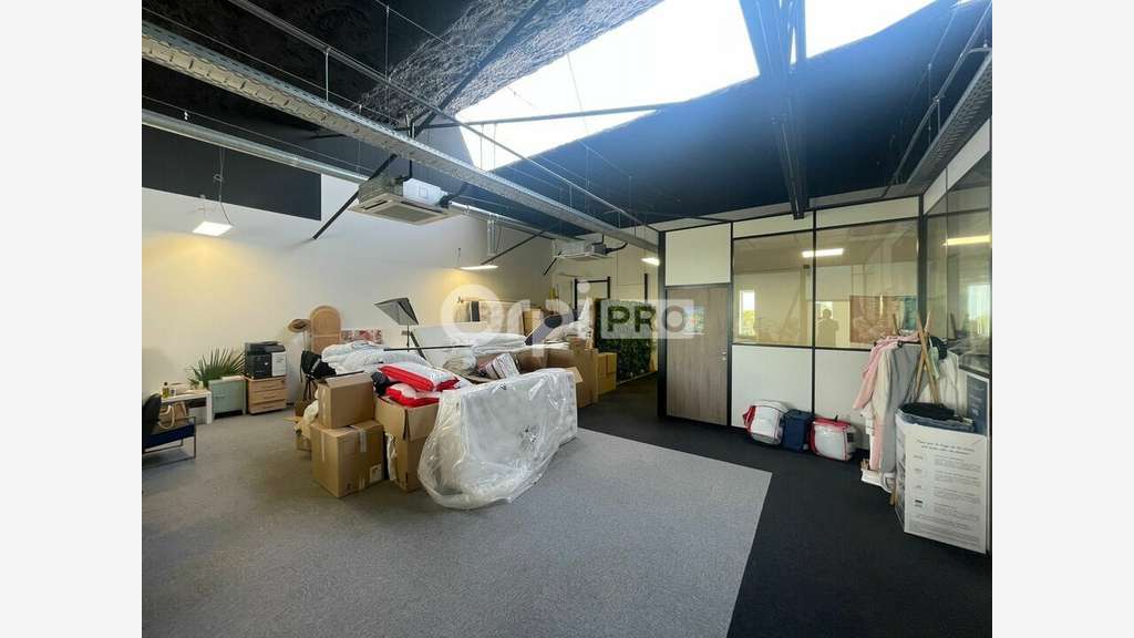 Bureaux à louer 654m² à Caluire-et-Cuire