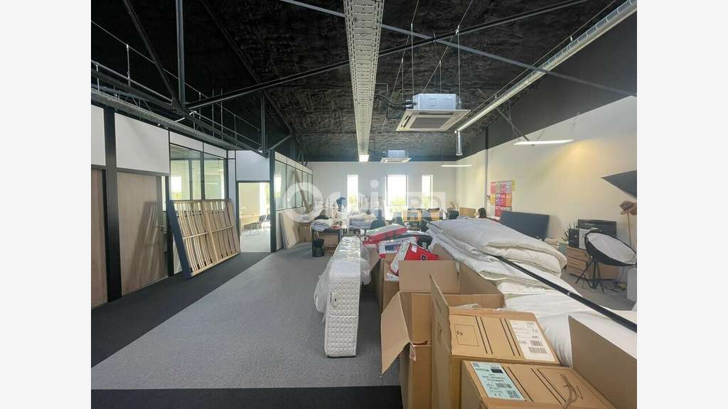 Bureaux à louer 654m² à Caluire-et-Cuire