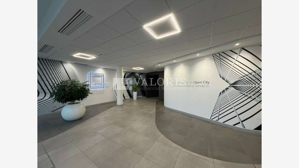 Bureaux 517m² R+6 à louer à Caluire-et-Cuire
