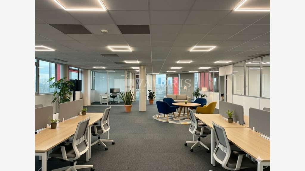 Bureaux 517m² R+6 à louer à Caluire-et-Cuire