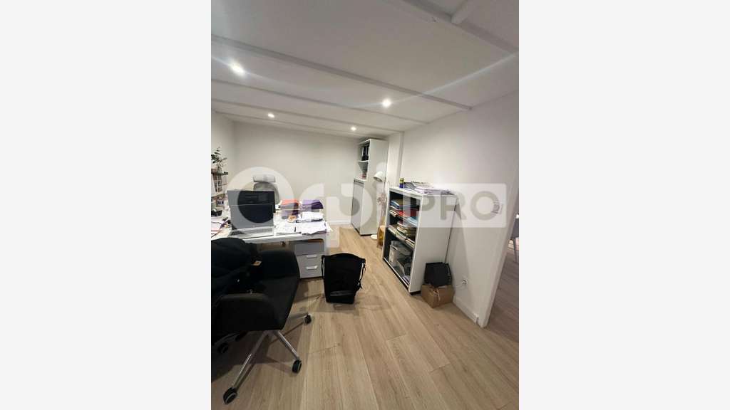 BUREAU à louer dans le 69
