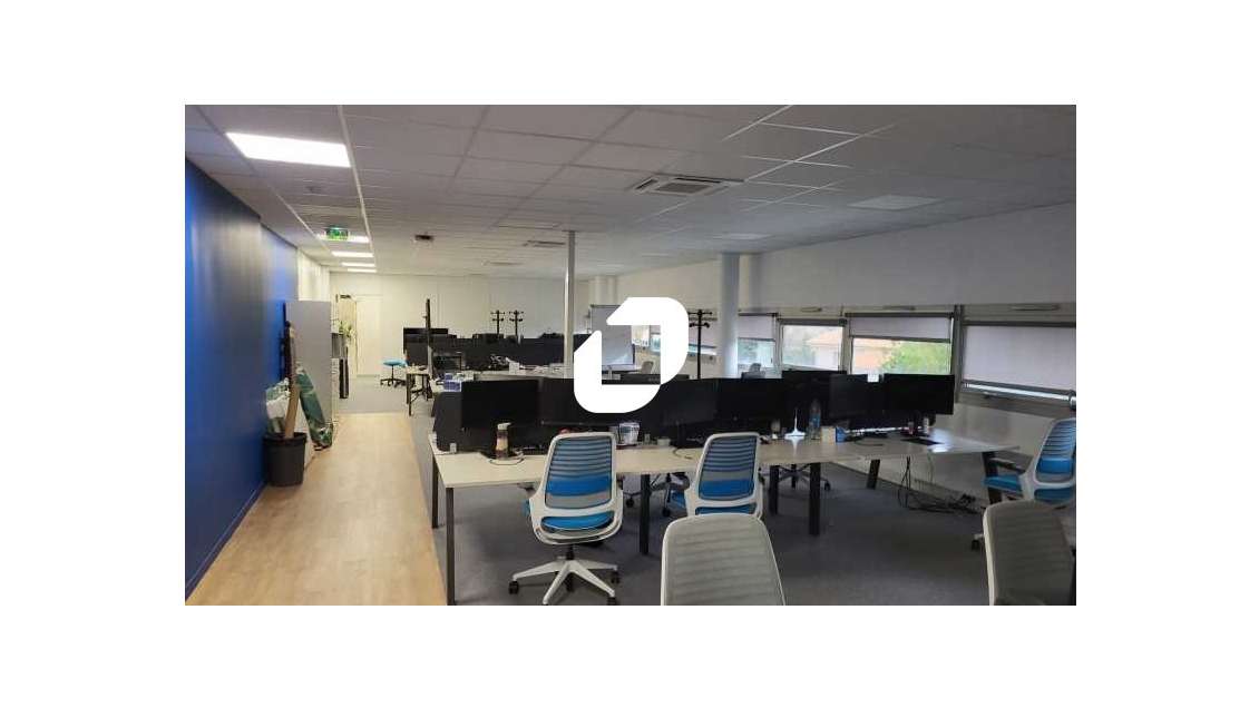 A louer Bureaux 175m² Canejan