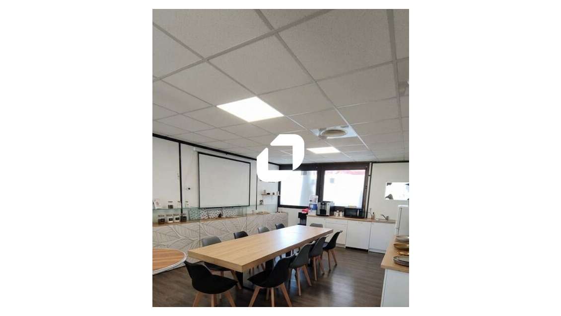A louer Bureaux 200m² Canejan