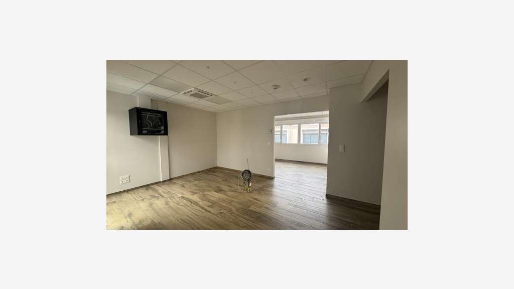 A louer bureau R+2 Canet en Roussillon Medicanet