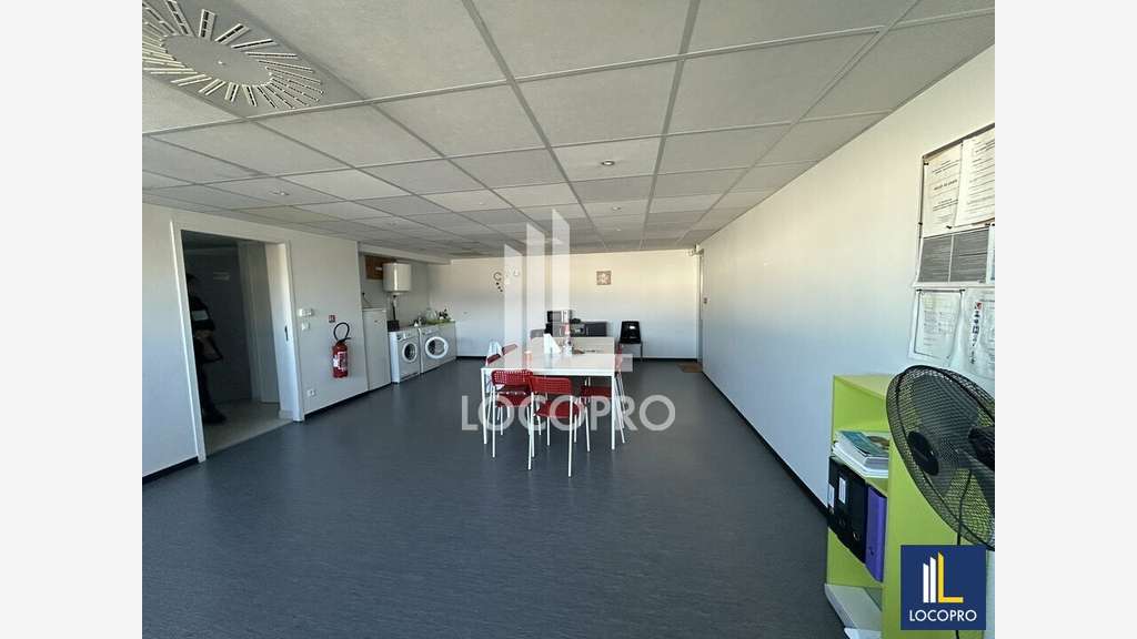 A louer bureaux de 346m² à Cannes la Bocca