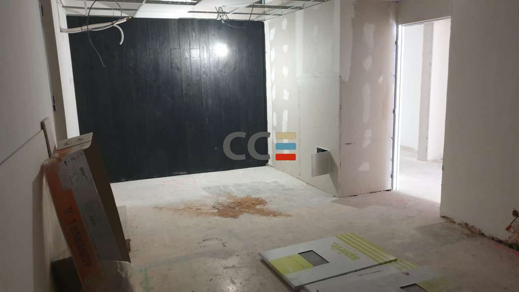 Local commercial Cannes 84 m2