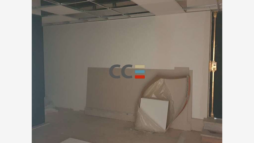 Local commercial Cannes 84 m2